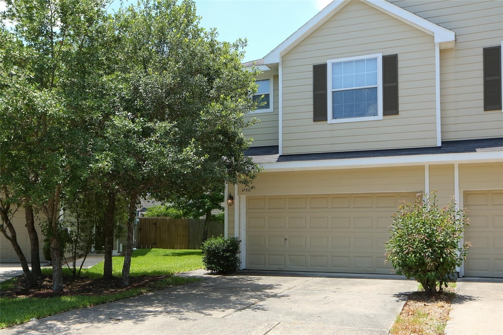 17511 Bering Bridge Lane - Photo 0