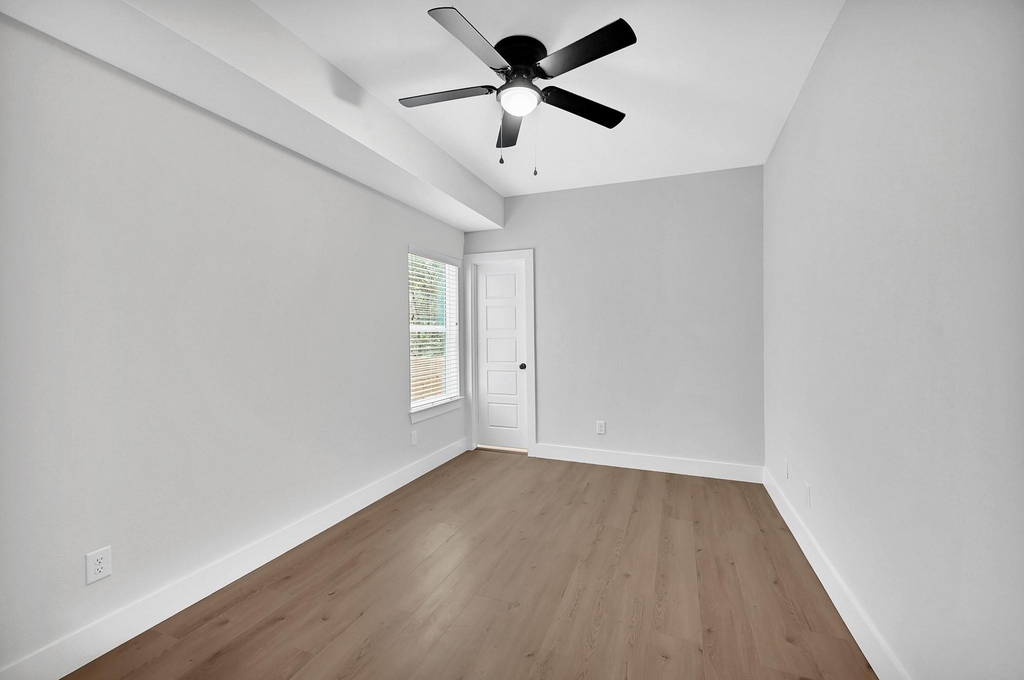 3312 Bacchus Street - Photo 18