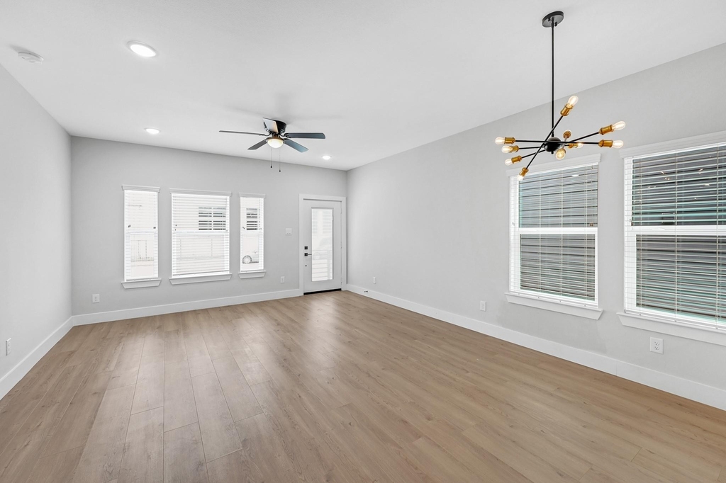 3312 Bacchus Street - Photo 12