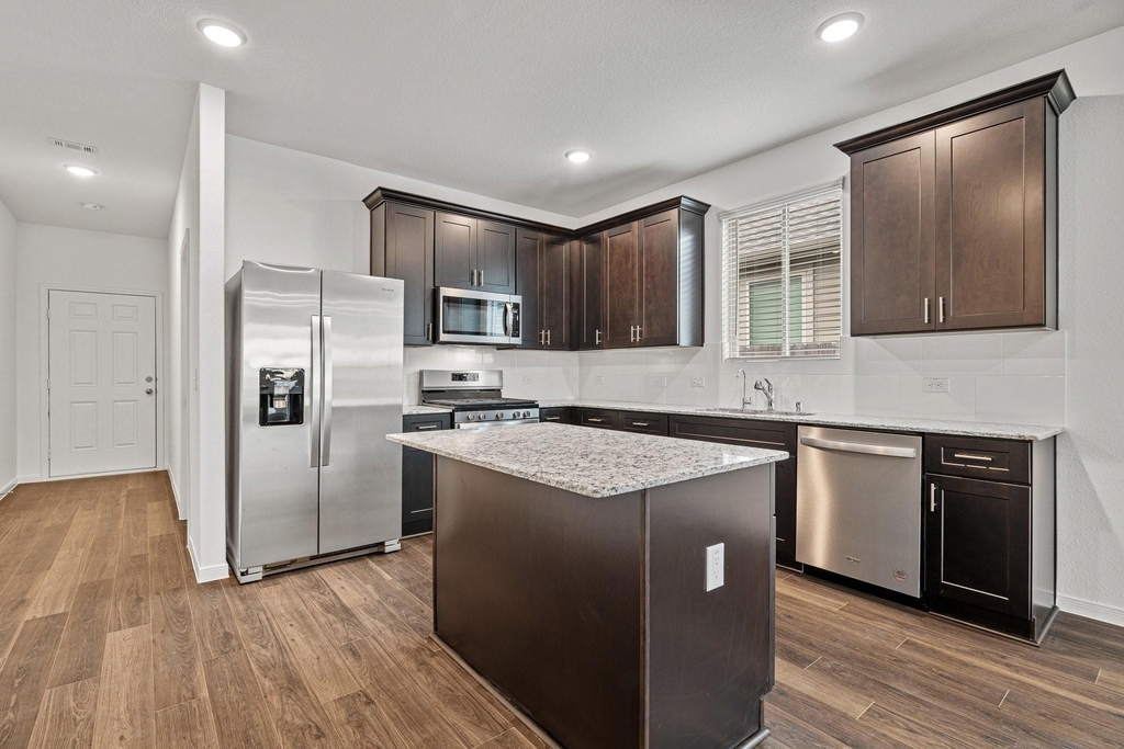 13582 Myrtle Gardens Boulevard - Photo 4