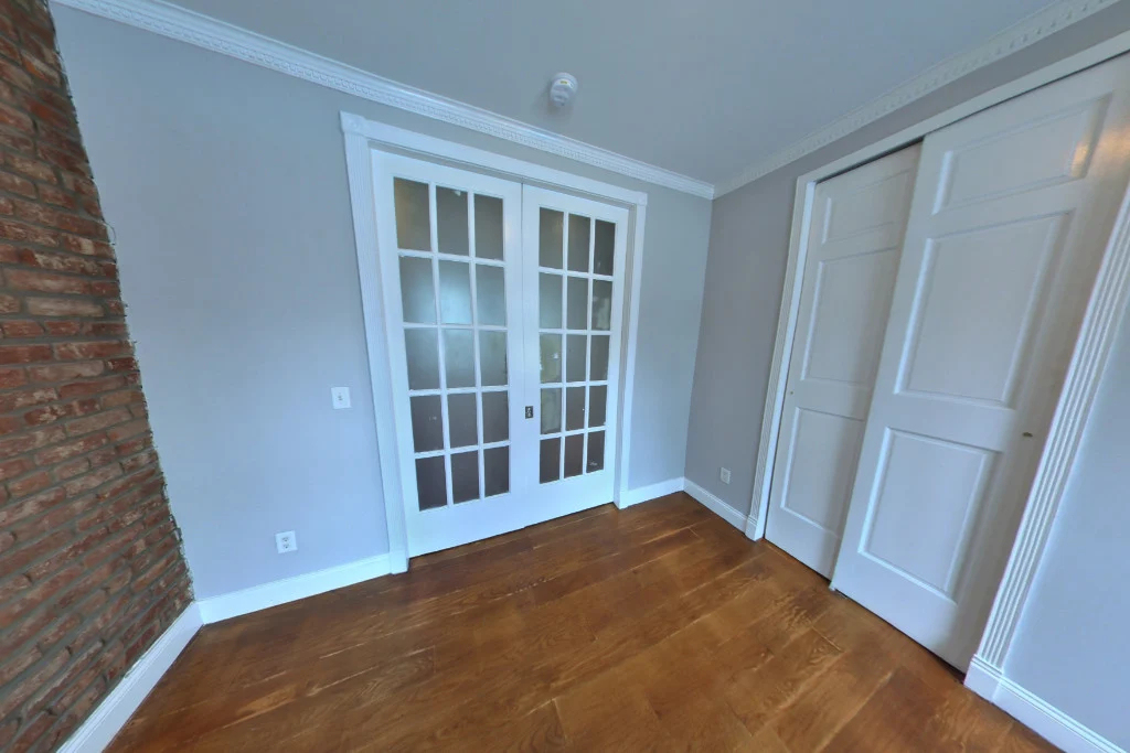 334 East 100th Street - Photo 4