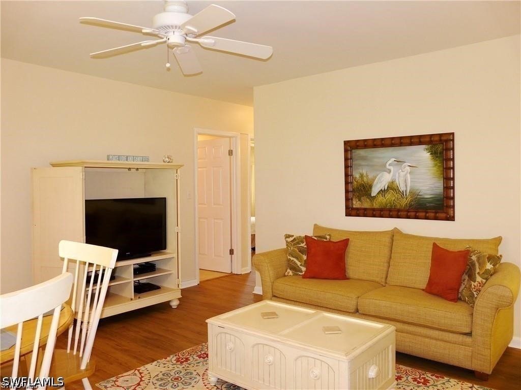 167 N Collier Boulevard - Photo 2
