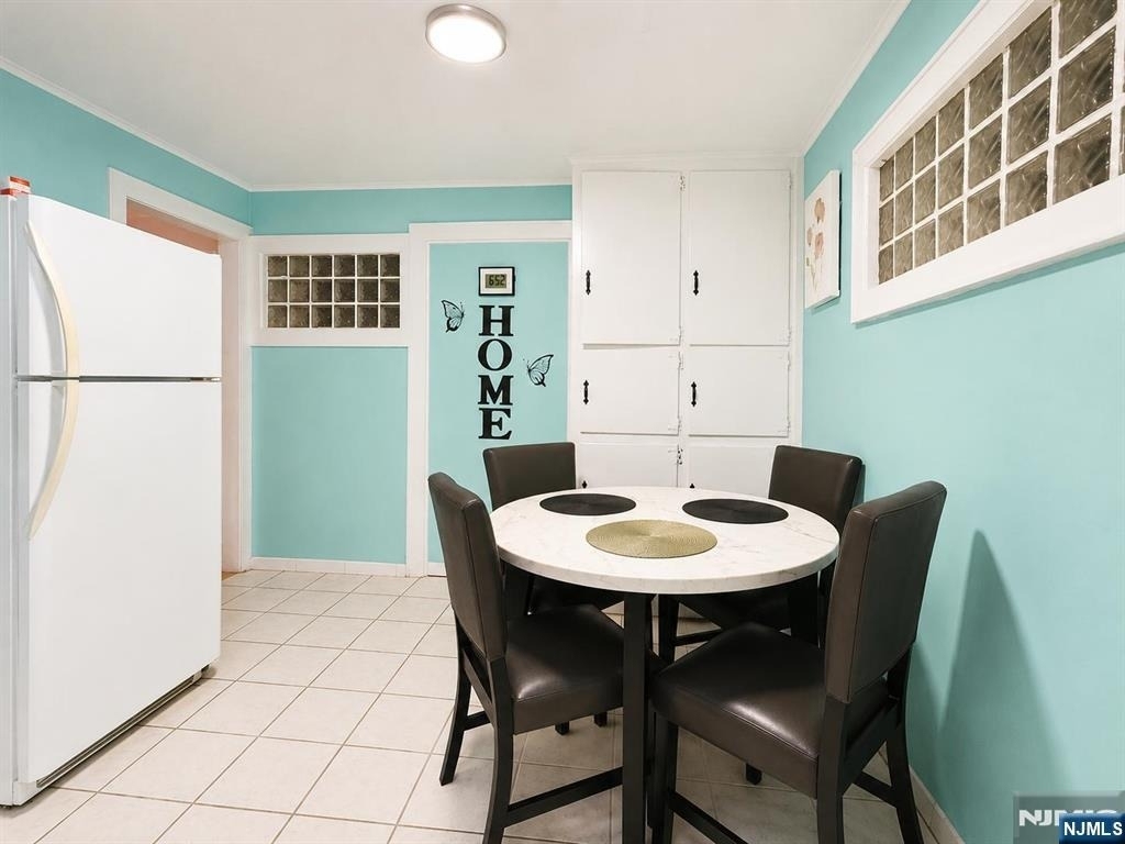 522 Saddle River - Photo 1