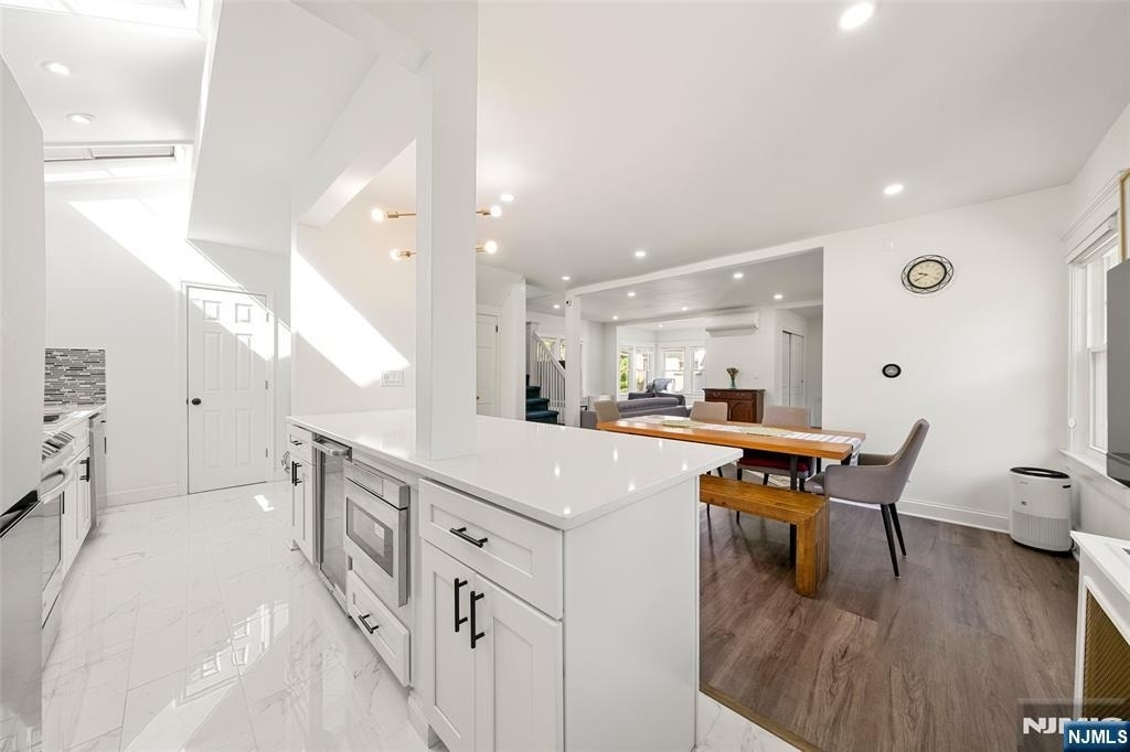 332 Allaire - Photo 12