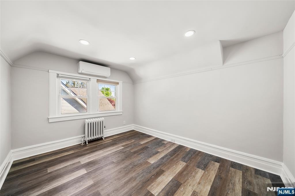 332 Allaire - Photo 23