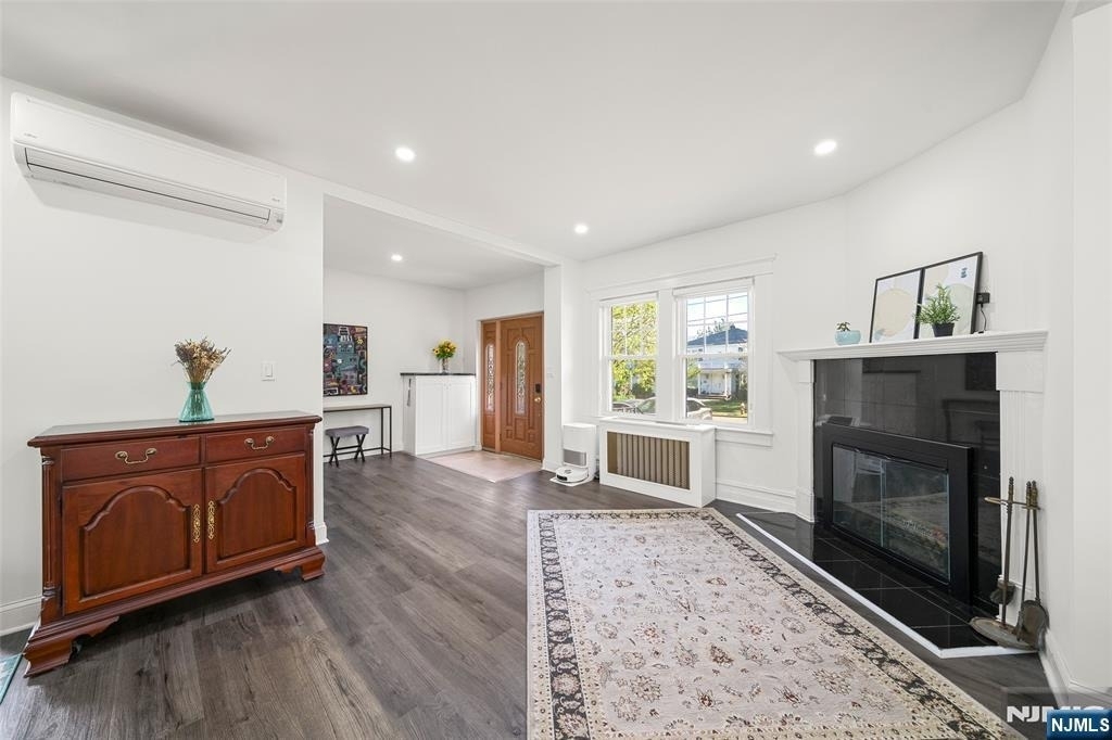 332 Allaire - Photo 5
