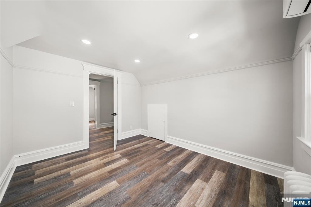 332 Allaire - Photo 24