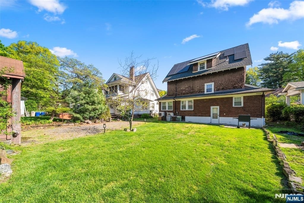 332 Allaire - Photo 31