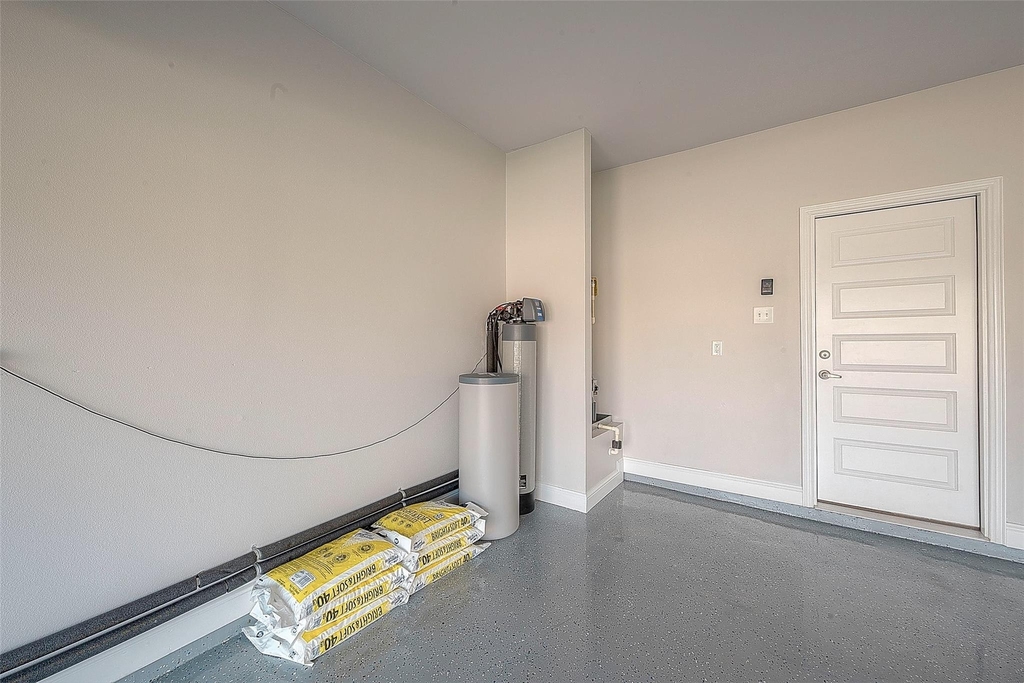 462 Aurora Creek Lane - Photo 32