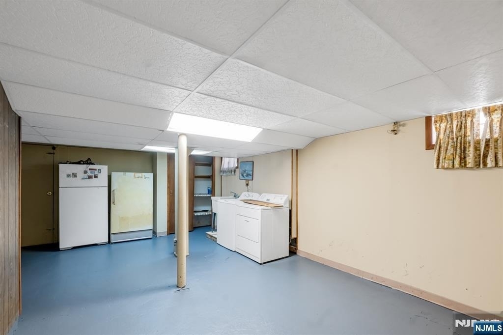 203 Charlton - Photo 13