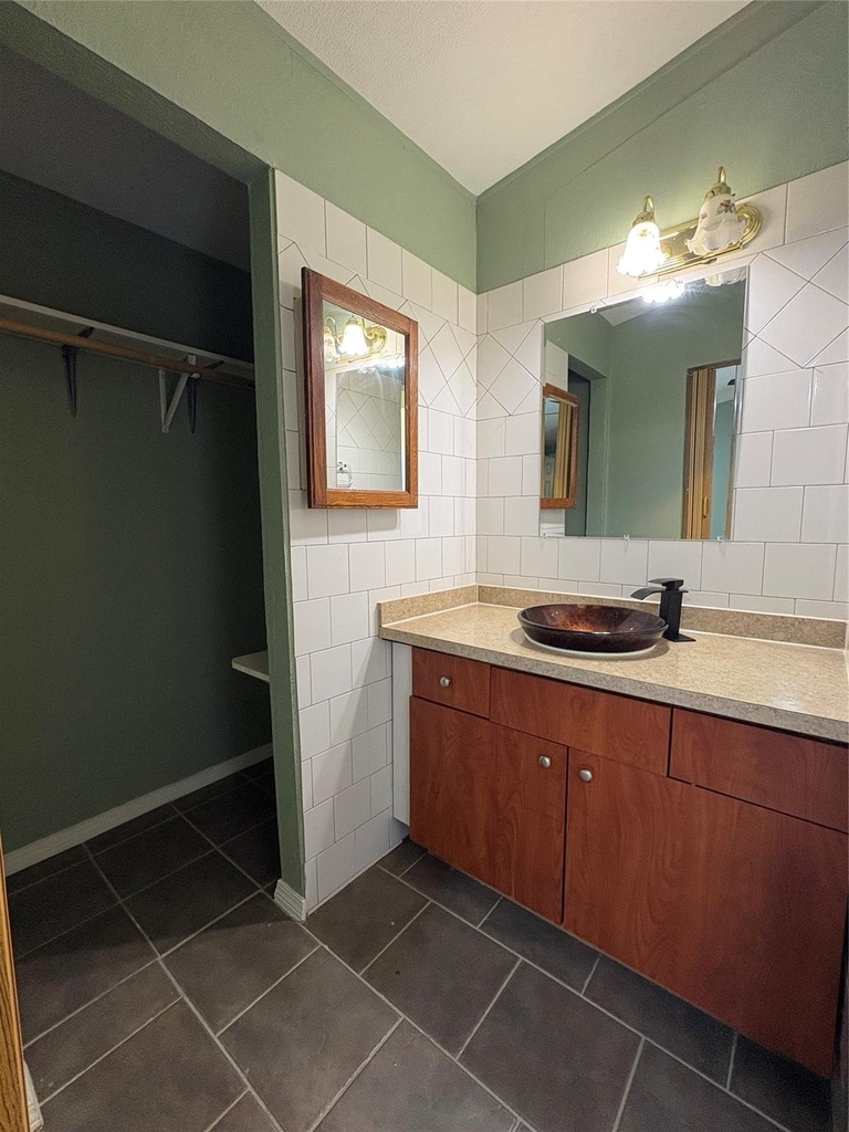 17807 Dean Court - Photo 22