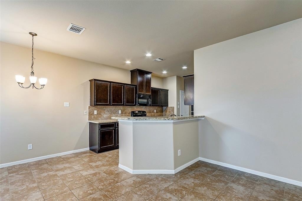 6039 Shelbourne Park Lane - Photo 9