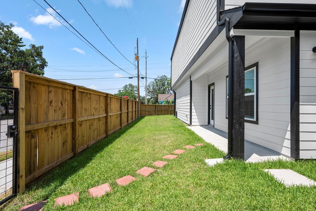 5700 Elysian Street - Photo 19