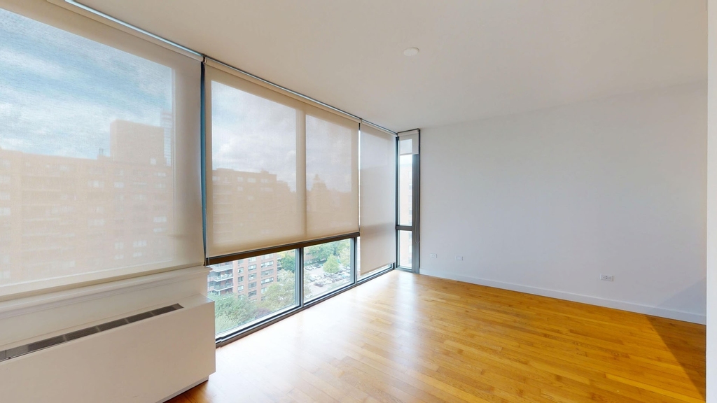 808 Columbus Ave - Photo 3