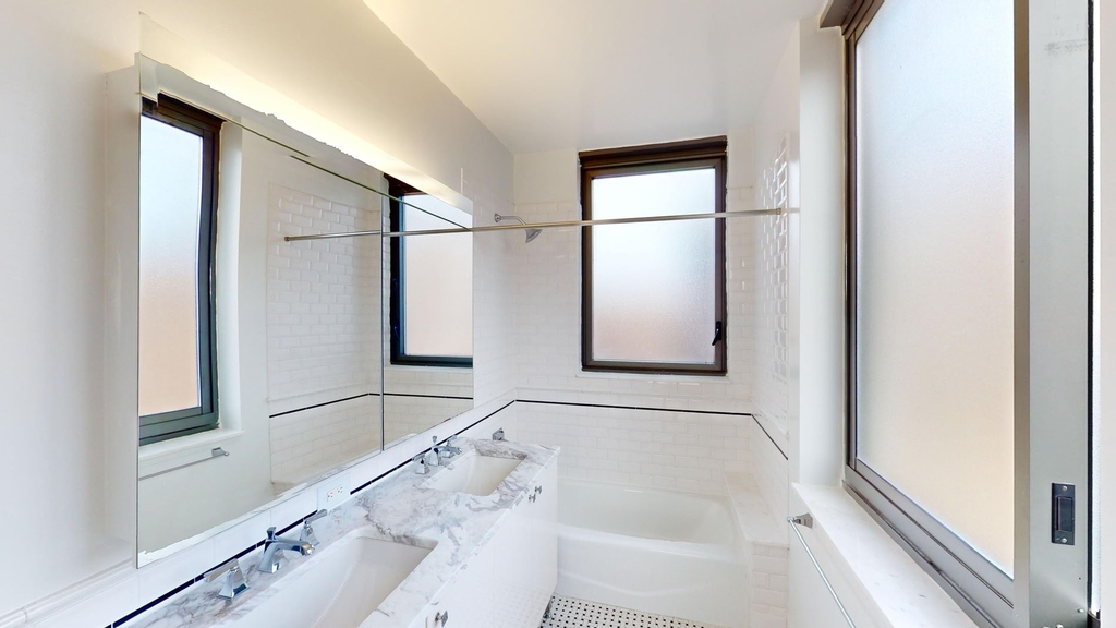 808 Columbus Ave - Photo 4