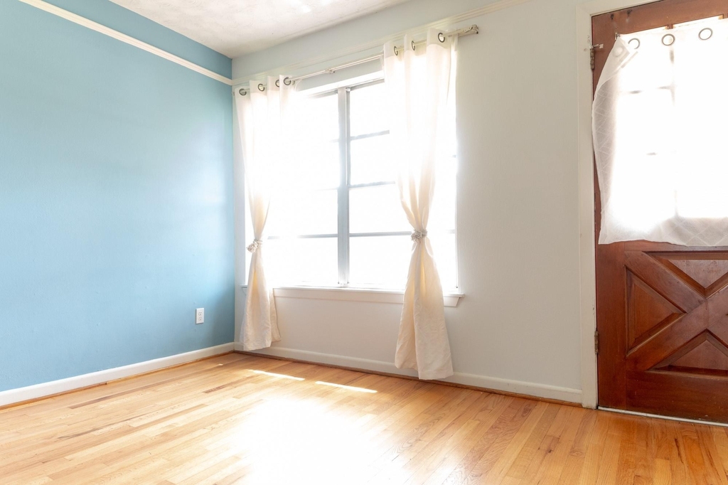 10907 Doud Street - Photo 1