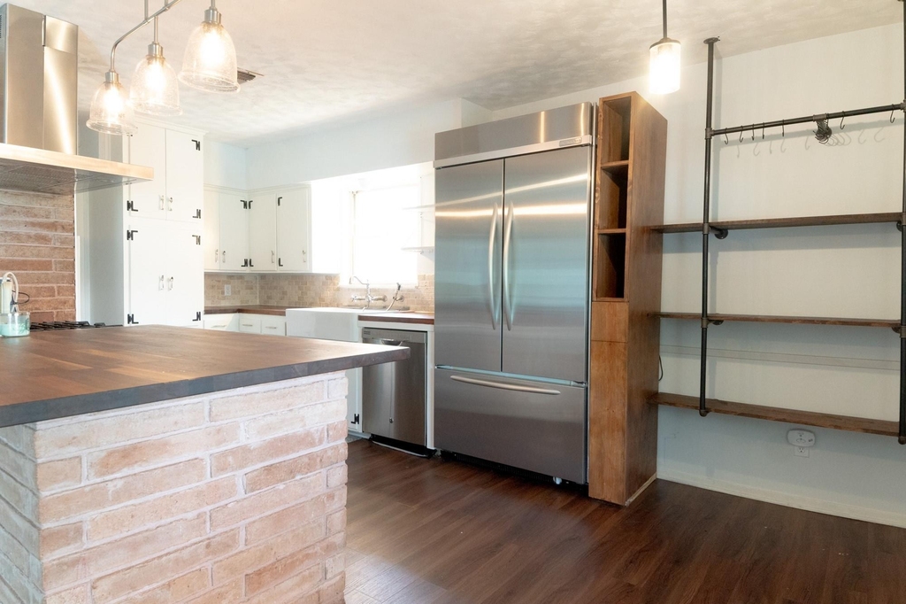 10907 Doud Street - Photo 4