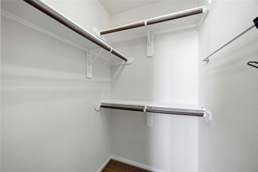 10702 Clearview Villa Place - Photo 8