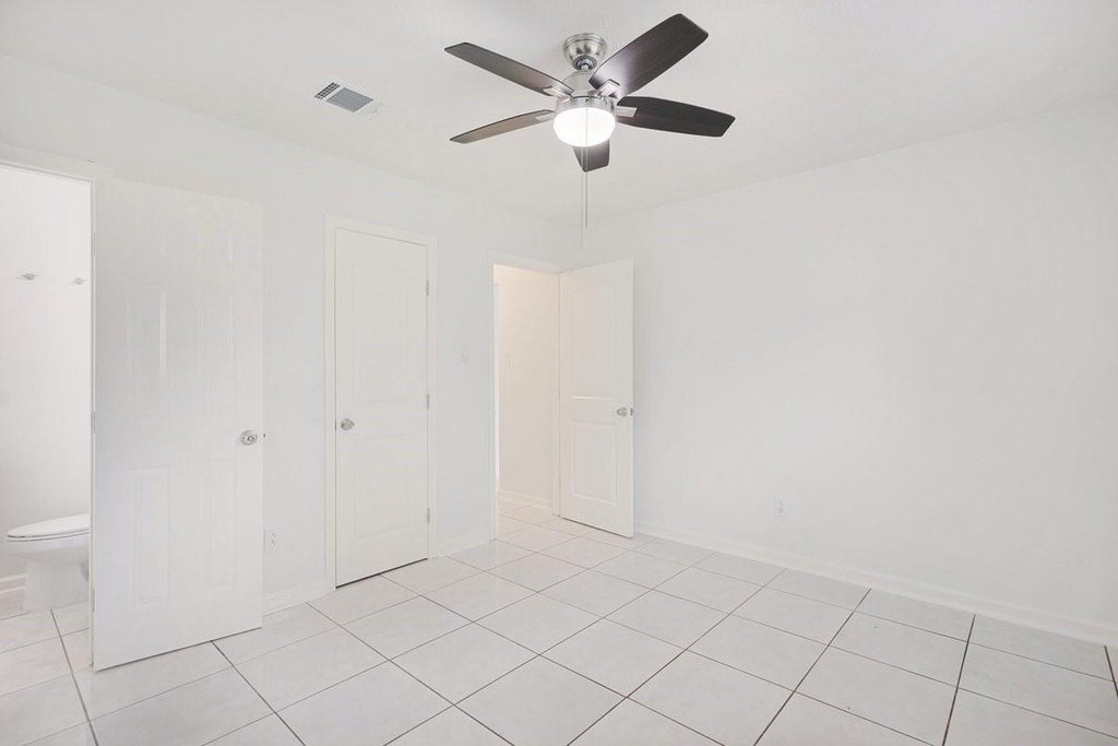 1303 Gamma Street - Photo 10