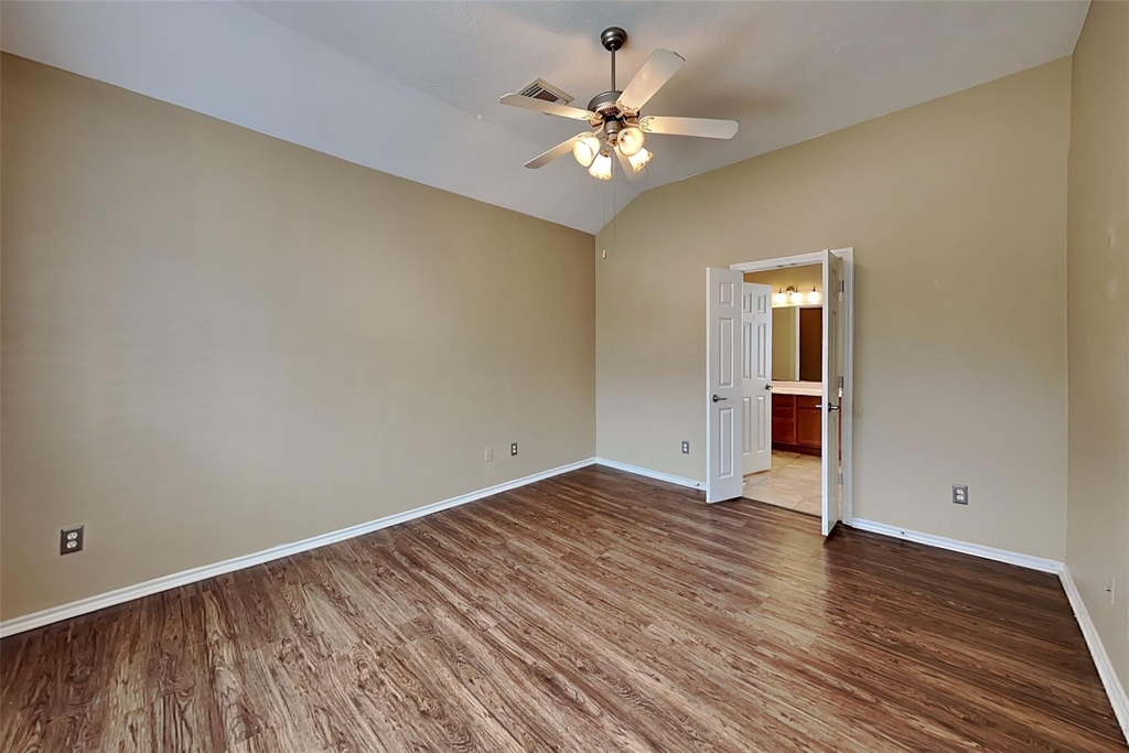 8723 Rollick Drive - Photo 5