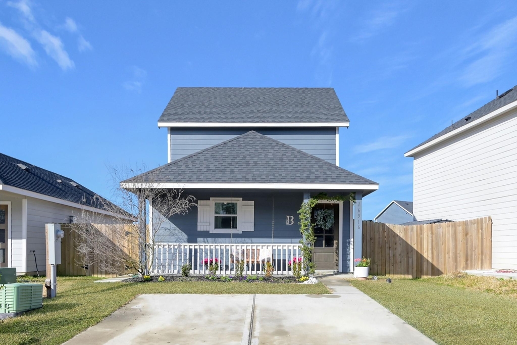 16516 Jasmine Marie Place - Photo 1