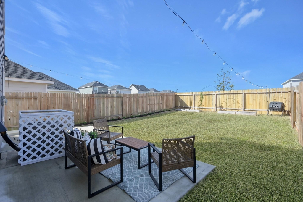 16516 Jasmine Marie Place - Photo 24