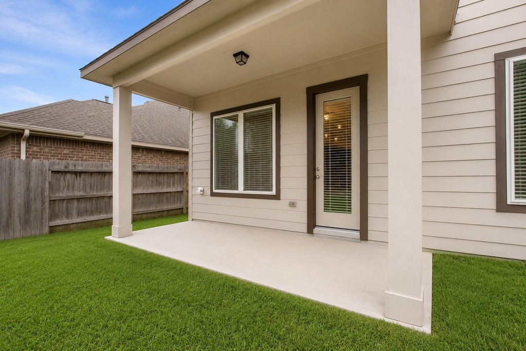 22503 Miramar Bend Drive - Photo 41