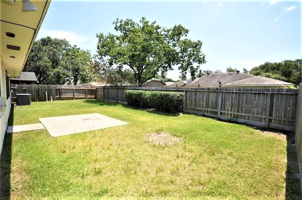 2314 Crooked Lane - Photo 2
