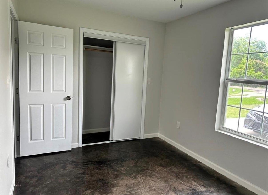 907 Fm 2830 Road S - Photo 3