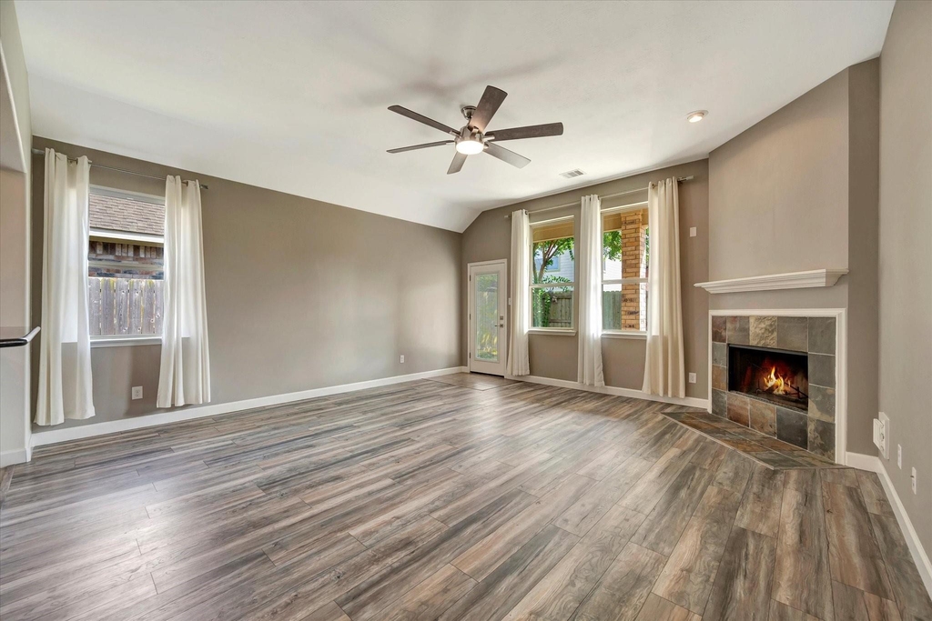 2291 Catalonia Cove - Photo 17