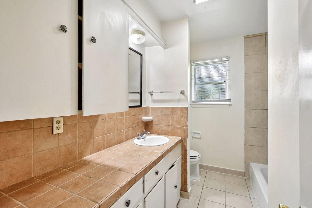 6401 Rowan Lane - Photo 10