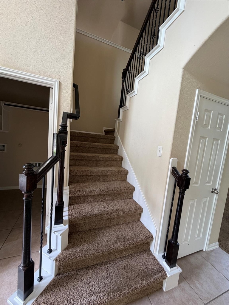 19419 Bronte Springs Court - Photo 4