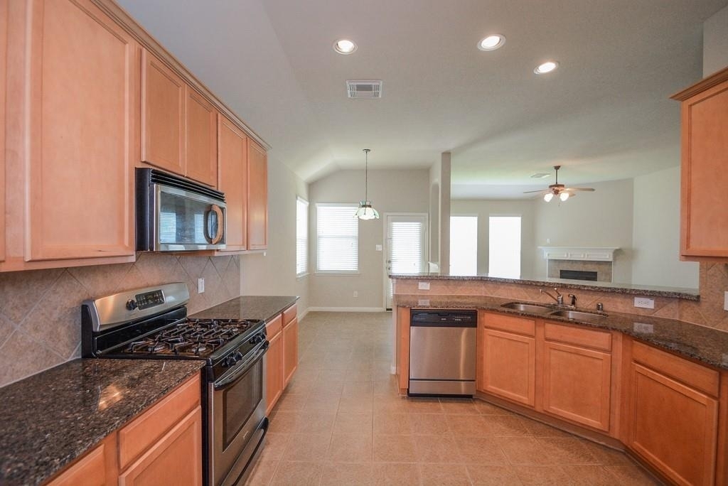 4911 Spring Showers Court - Photo 5
