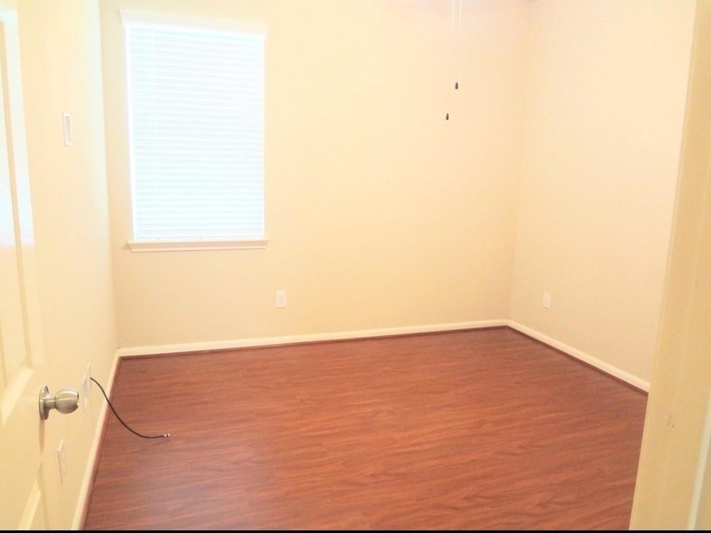 4911 Spring Showers Court - Photo 10