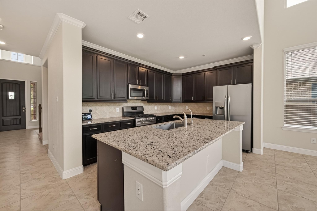 10514 Inverclyde Drive - Photo 14