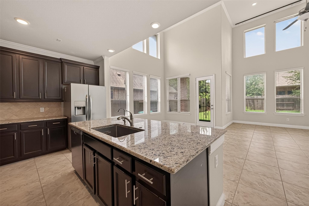 10514 Inverclyde Drive - Photo 15