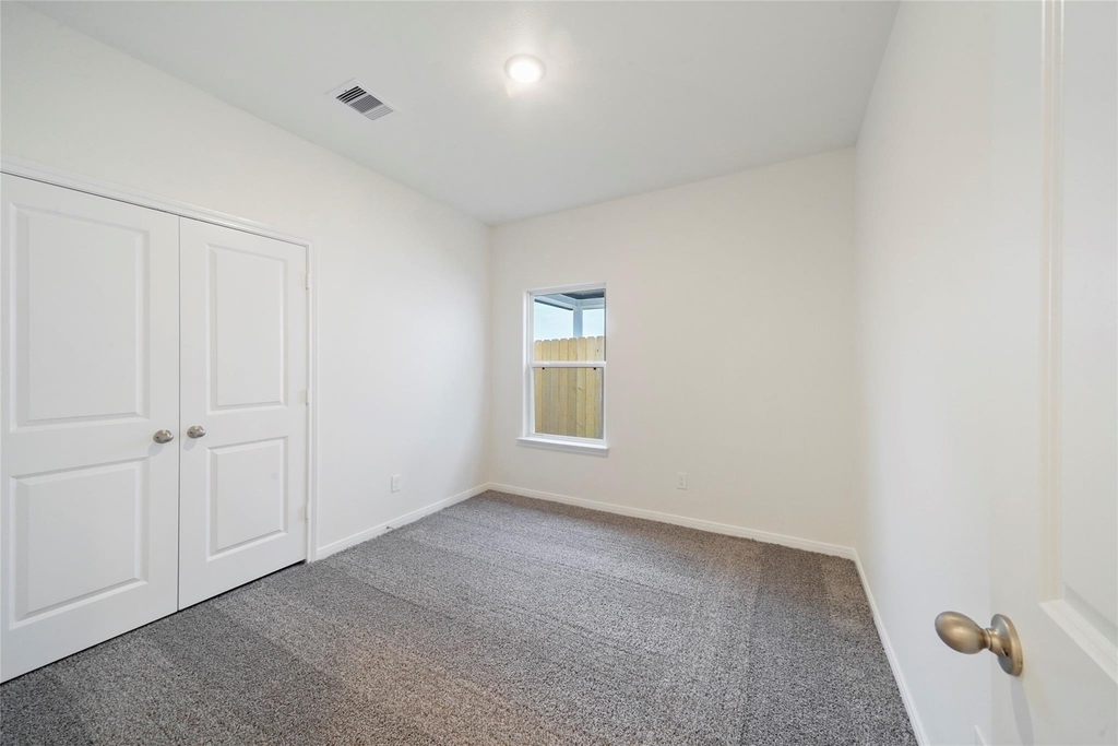11703 Eclipse Drive - Photo 16