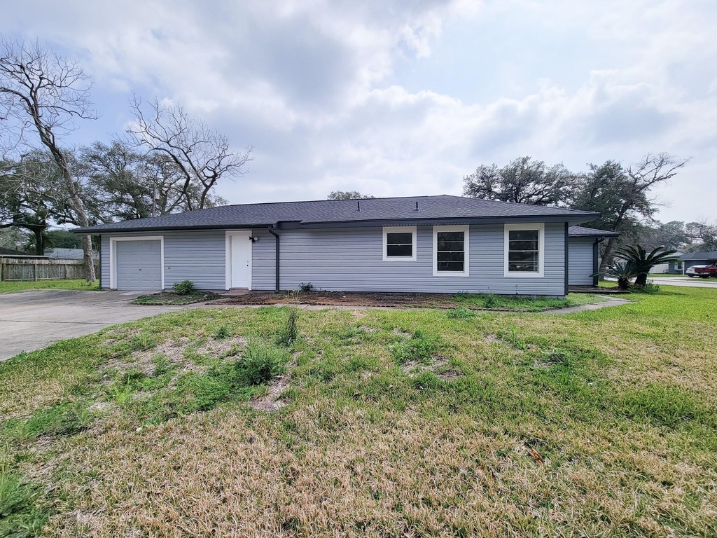 301 Cypress Street - Photo 36