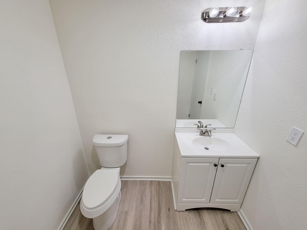 301 Cypress Street - Photo 31