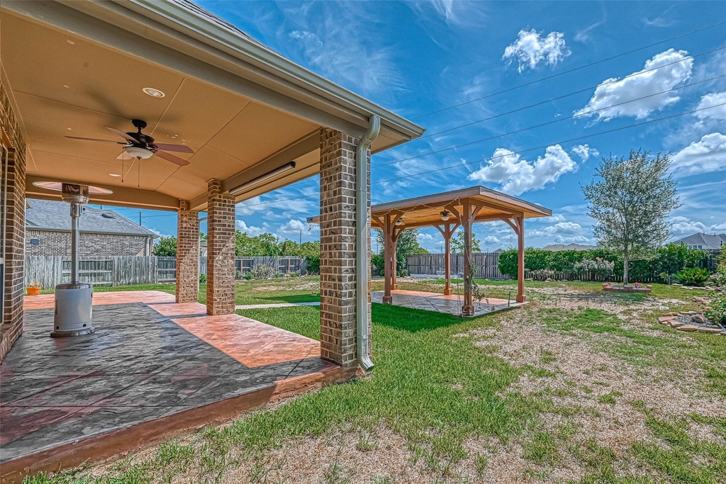 27415 Blinkwood Park - Photo 31