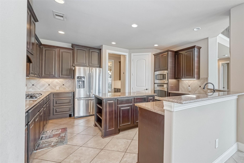 27415 Blinkwood Park - Photo 7