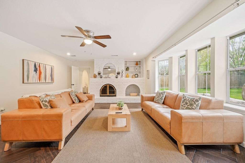 16811 Waycreek Road - Photo 29