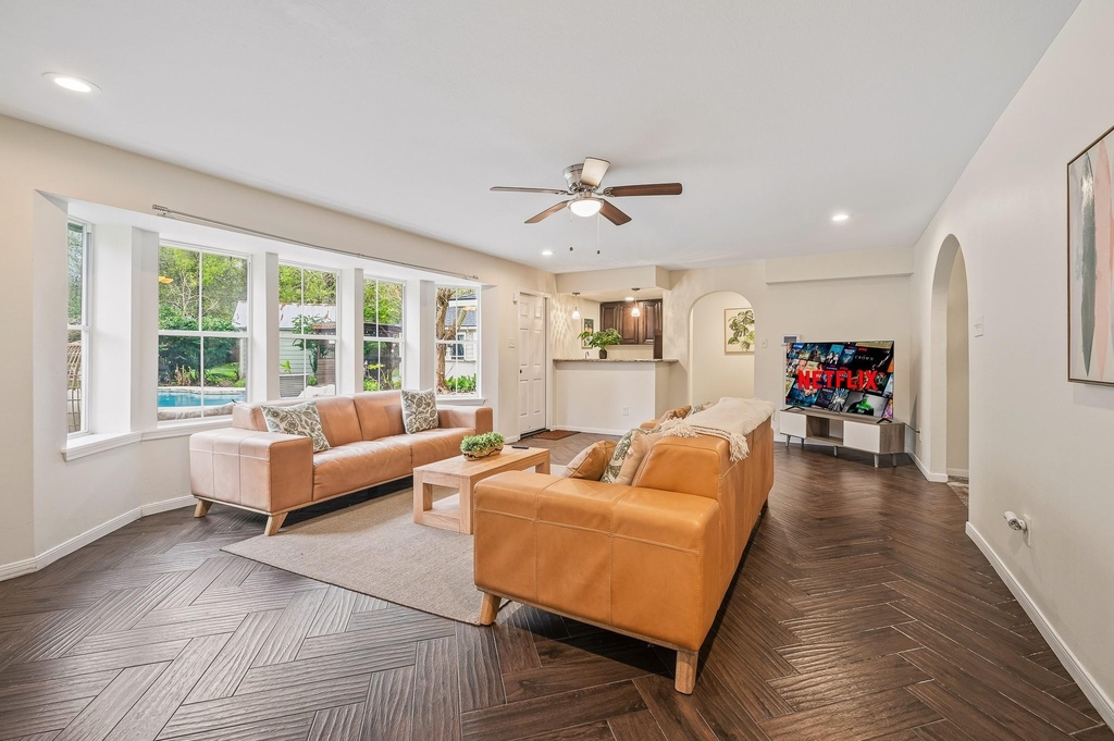 16811 Waycreek Road - Photo 30