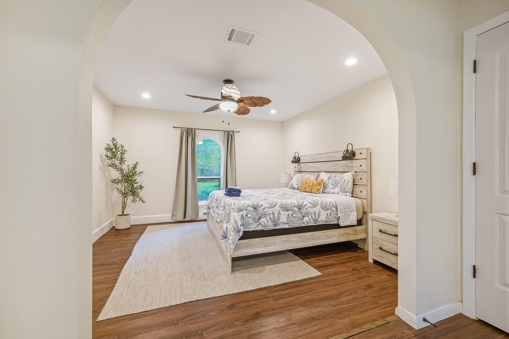 16811 Waycreek Road - Photo 33