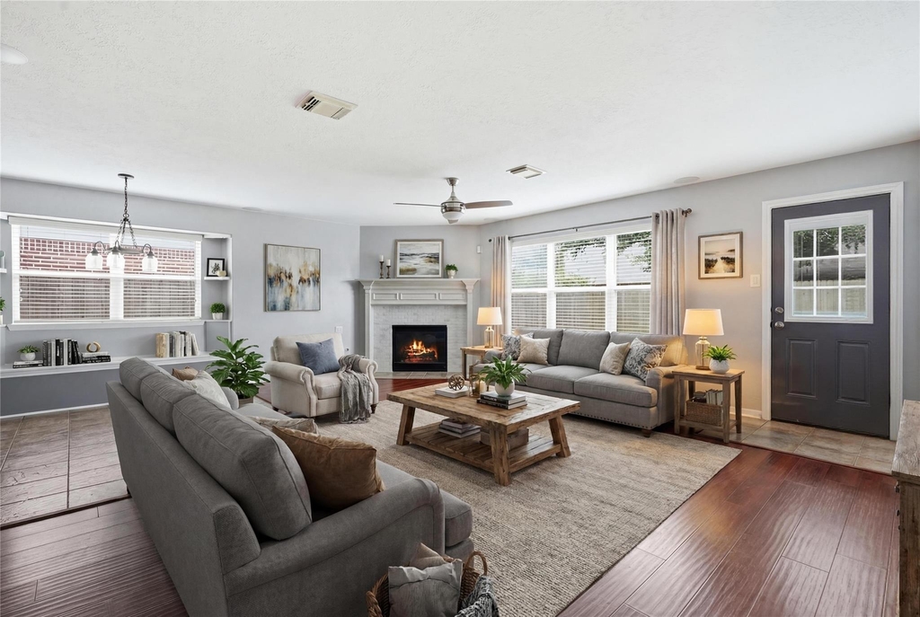 2605 Los Alamos Circle - Photo 24