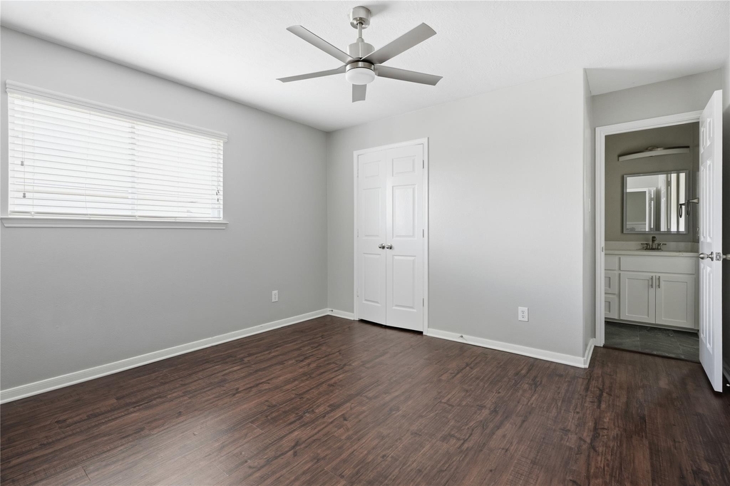 2605 Los Alamos Circle - Photo 17