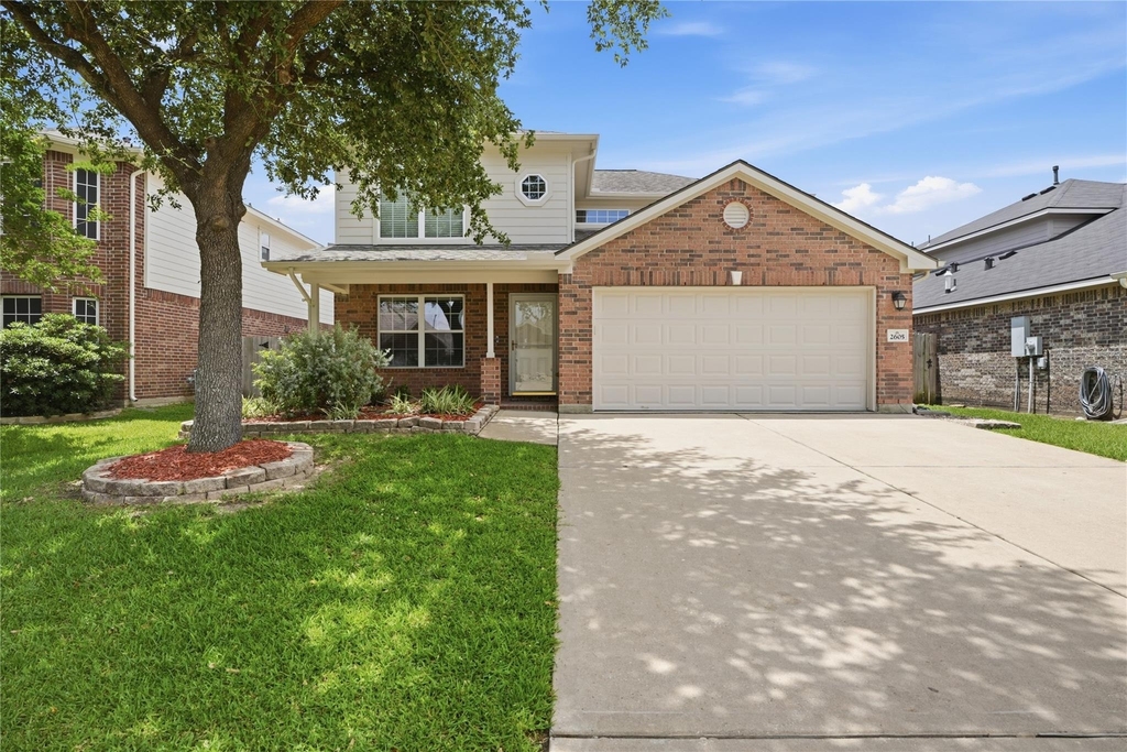 2605 Los Alamos Circle - Photo 1