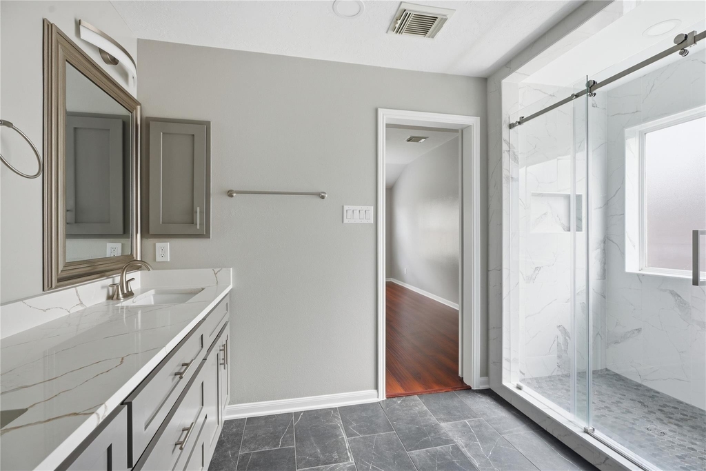 2605 Los Alamos Circle - Photo 11