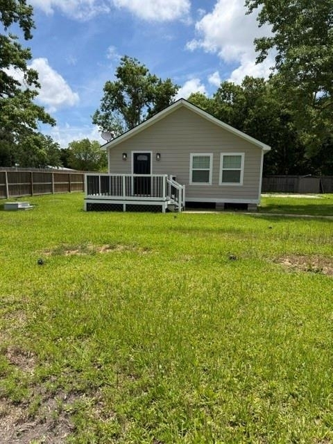 2113 Cemetery Road - Photo 0