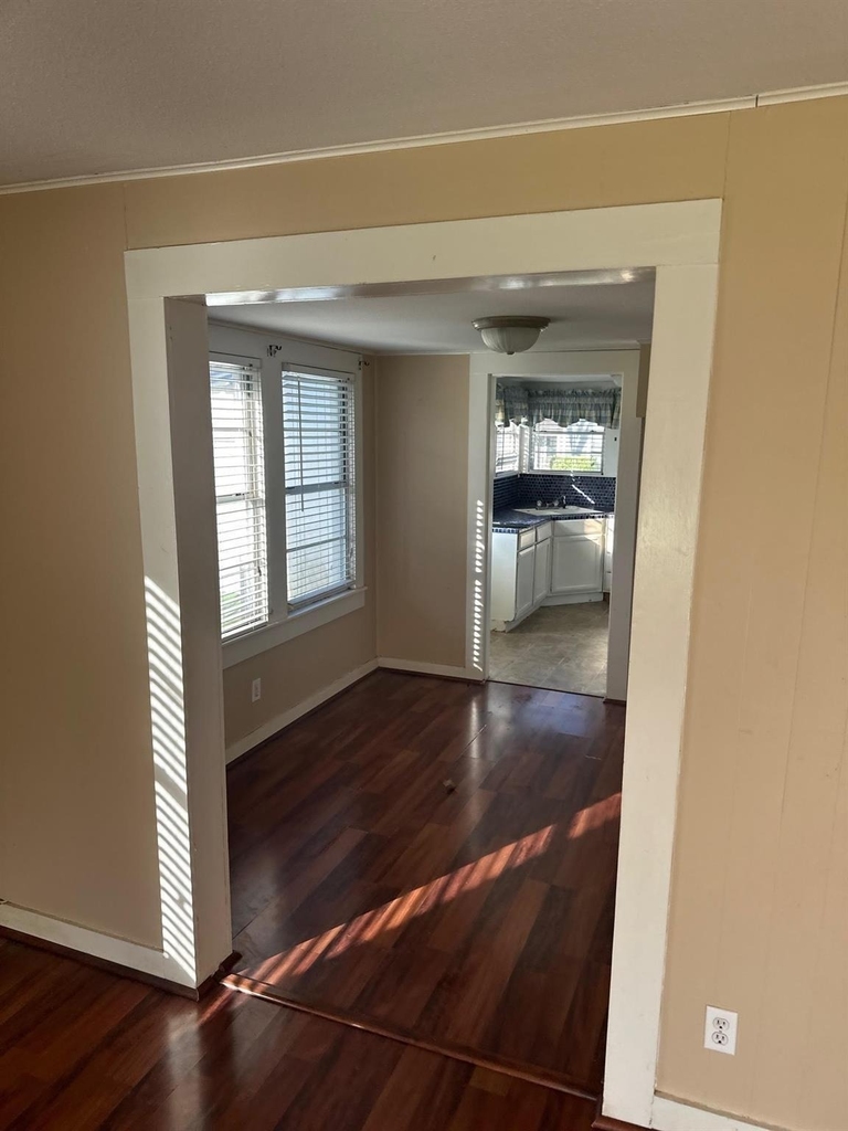 329 Lazy Lane - Photo 4